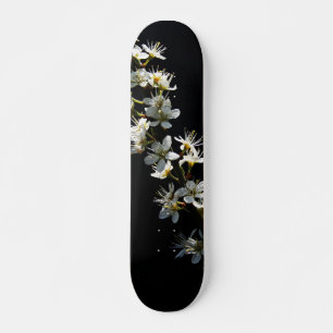 Hawthorn Flowers scnna Skateboard