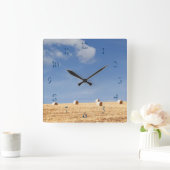 Hay Bales op het veld Vierkante Klok (Huis)