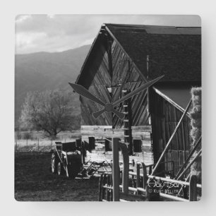 Hay Barn Vierkante Klok