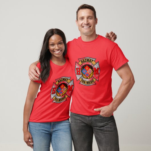 Hazmat Tox-Medic Maltees Kruis T-shirt (Unisex)