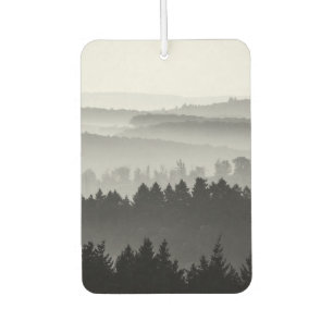 Hazy Forest Hills Black en White Landscape Foto Luchtverfrisser