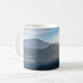 Hazy Pikes Peak Sunset Classic Mug (Devant gauche)