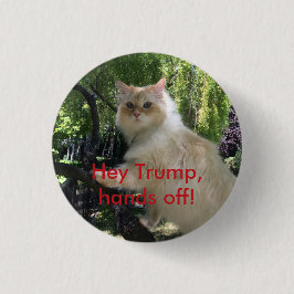 Hé Trump, handen af! Ronde Button 3,2 Cm