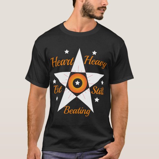 HEART HEAVY Basic Dark T-Shirt (Devant)
