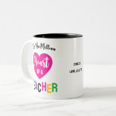 Heart of a Teacher Gift Pink Black Script Tweekleurige Koffiemok (Voorkant links)