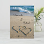 Heart on the Shore Beach Wedding Invitation (Debout devant)