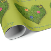 Heart-Shaped Lawn Flowers Butterfly Cadeaupapier (Rol Hoek)