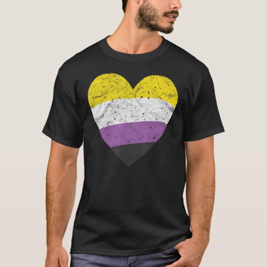 Heart with Non Binary Flag Nonbinary Pride Month T-shirt (Voorkant)