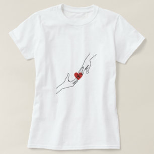Heartfelt Touch - Minimalistisch liefdesembleem T-shirt