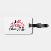 Hearts Bloom Anew - Inspirerend Bloemen Quote Bagagelabel (Achterkant horizontaal)