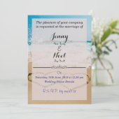 Hearts In Sand Beach Uitnodiging voor een bruiloft (Staand voorkant)