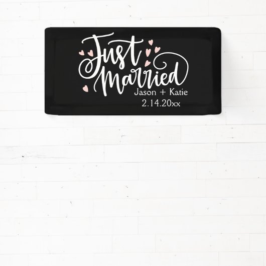 HEARTS is net getrouwd met scriptnamen trouwdag Spandoek (Insitu)