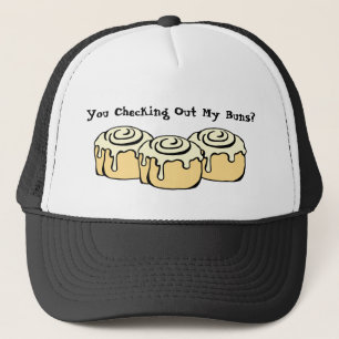 Heb je m'n Buns gecontroleerd? Funny Cinnamon Roll Trucker Pet