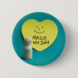 Hecho el día ronde button 5,7 cm