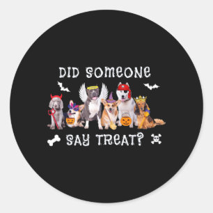Heeft iemand traktatie gezegd Funny Dog Halloween Ronde Sticker