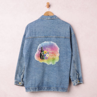 Heel bescheiden, heel attent | jekker denim jacket