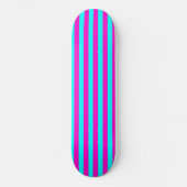 Heet roze en cyaan blauw groen turquoise strepen skateboard (Voorkant)