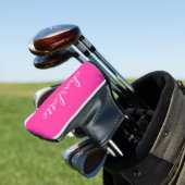 Heet Roze en Wit Meisje Kalligrafie Script Golfheadcover (Insitu)