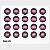 Heet roze lotusbloem op zwarte achtergrond ronde sticker (Vel)