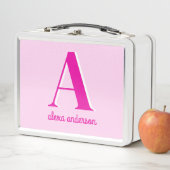 Heet Roze Retro Dolly Monogram (In situ)