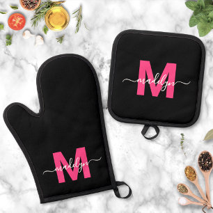 Heet Roze Zwarte Naam Initiaalmonogram Ovenwant & Pannenlap Set