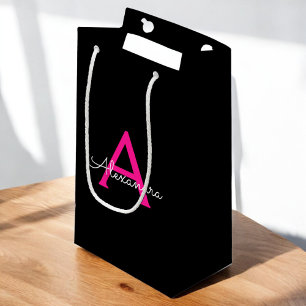 Heet Roze Zwarte Script Meisjesachtige Monogram Na Klein Cadeauzakje