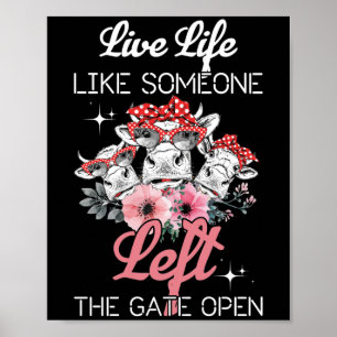 Heifer Koe leeft net zoals iemand de poort heeft v Poster