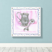 Heirloom Cup & Rattle on Paarse Achtergrond Canvas Afdruk (Insitu (Houten vloer))