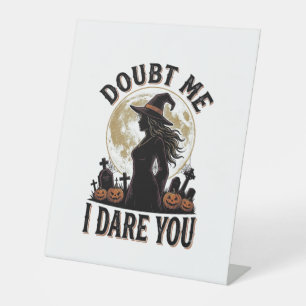 Heksen Halloween Shirt met Vintage Maan Kerkhof Reclamebord Met Voetstuk