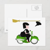 Heksen rijden op een groene brommer briefkaart (Voorkant / Achterkant)