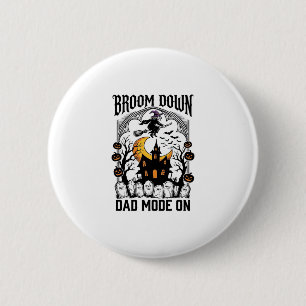 Heksenpapa Halloween Bezem Gebroken Vintage Grafis Ronde Button 5,7 Cm