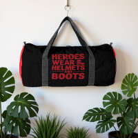 Helden dragen helmen en laarzen 