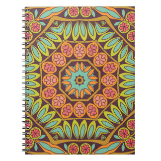 Helder abstract bloemenontwerp ornament. notitieboek