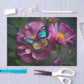 Helder Blauwgroen vlinder onder donkerroze bloemen Tissuepapier (Craft)
