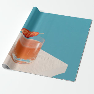 Helder drink glas met bruine vloeistof cadeaupapier