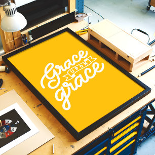Helder Geel Christelijke Genade op genade  Poster