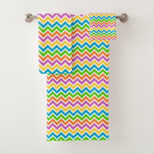 Helder Kleurrijke Regenboog Chevron Patroon Bad Handdoek (Insitu)