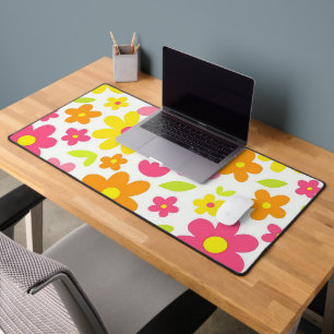Helder Zomer Bloemmotief Retro Roze en Gele Patron Bureaumat