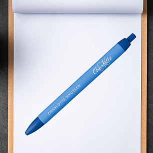 Helderblauw monogram naamscript zwarte inkt pen