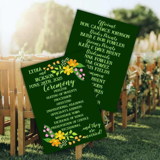 Heldere bloemen op diepste groene bruiloft programma