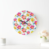 Heldere bloemen op wit grote klok (Huis)