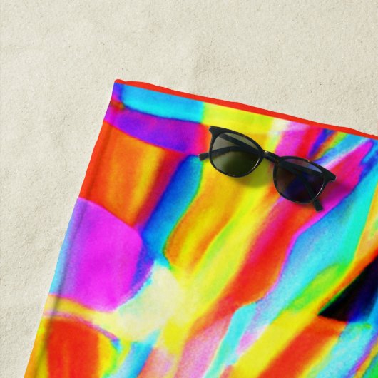 Heldere en kleurrijke neonpatroonkunst strandlaken (In situ)