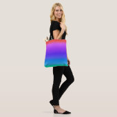 Heldere regenboog draagtas (Op model)