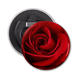 Heldere rode rozendichte button flesopener