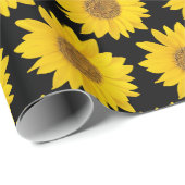 Heldergele zonnebloemen op zwarte achtergrond cadeaupapier (Rol Hoek)
