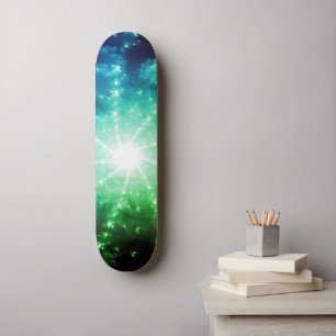Heldergroen blauw licht aan het einde van de tunne skateboard