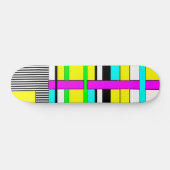 Helderheid abstracte geometrische neonpatroonwerpl skateboard (Horizontaal)