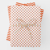 Helderheid van Oranje en witte strepen Chevron Pol Inpakpapier Vel (In situ)