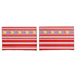 Helderkleurig patroon op rood en wit streep kussensloop