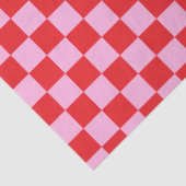 Helderrood en lichtroze geruit tissuepapier (Detail)